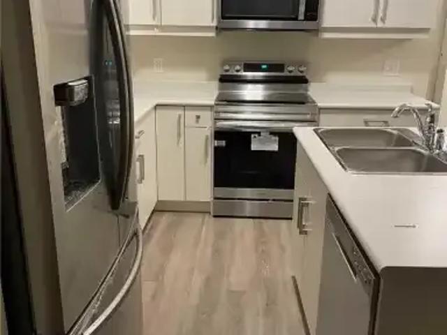 For Rent 5 Bedroom House Niagara Falls ON DS105704228