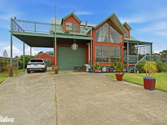 For Rent 5 Bedroom House Port Albert VIC DS105935902