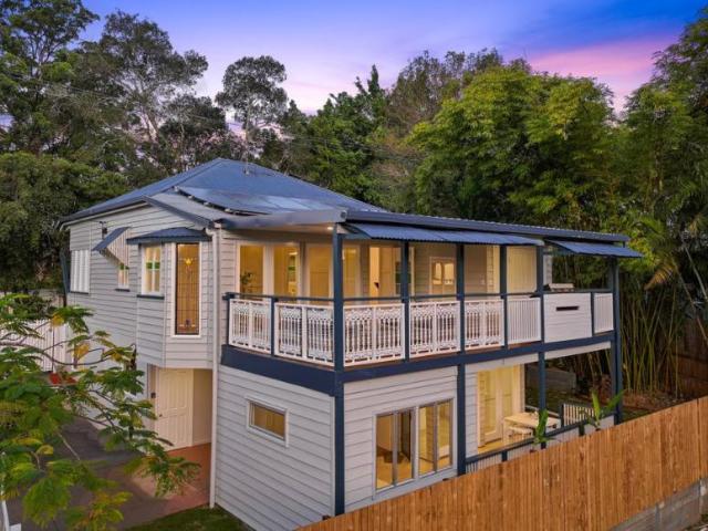 For Rent 5 Bedroom House Woombye, QLD DS103342522