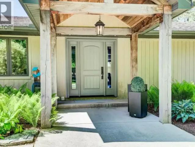 For Rent 5 Bedroom House Waterloo ON DS105654273