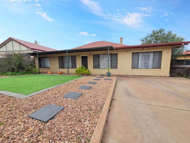 For Rent 5 Bedroom House Whyalla SA DS106016367