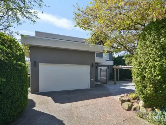 For Rent 5 Bedroom House White Rock BC DS104986092