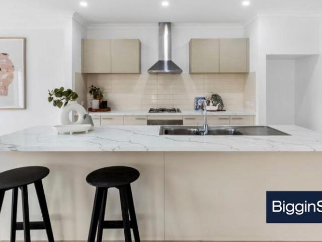 For Rent 5 Bedroom House Williams Landing VIC DLS101506490