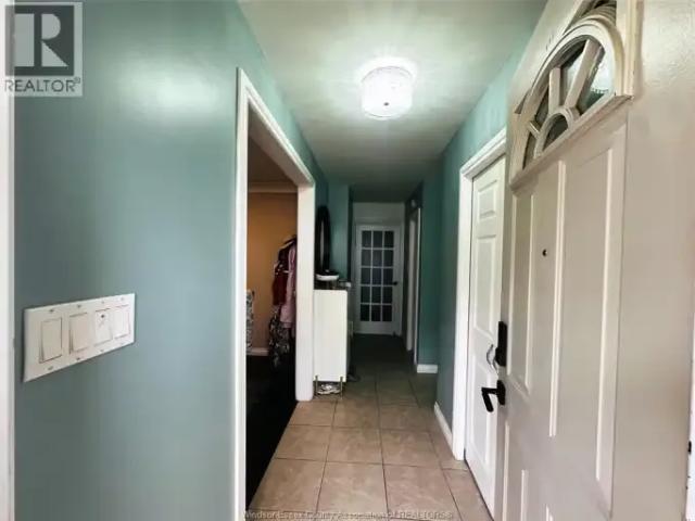 For Rent 5 Bedroom House Windsor ON DS105581099