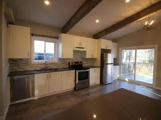 For Rent 5 Bedroom House Winnipeg MB DS105654083