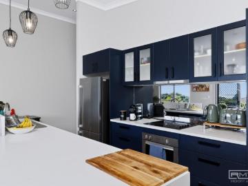 For Rent 5 Bedroom House Taranganba QLD DS103490434