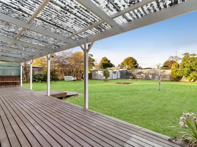 For Rent 5 Bedroom House Tyabb VIC DS106016573