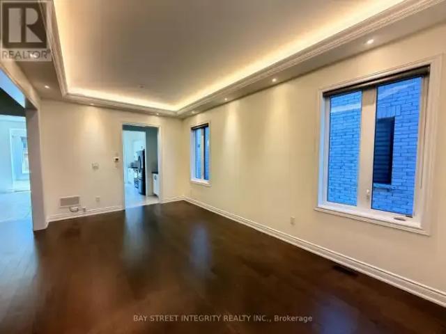 For Rent 5 Bedroom House Vaughan ON DS105623745