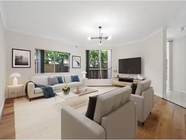 Cheap 5 BR 154 Gale Road, Maroubra House for rent Listed by A.
