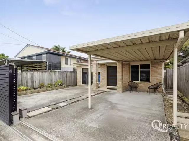 Cozy 5 BR 40 Bradman Street, Sunnybank Hills, QLD 4109