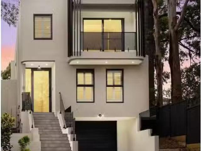 Deal! 5 BR 75B Cross Street, Baulkham Hills House for rent Li.