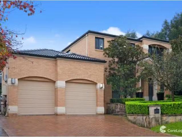 For Rent! 5 BR 8 Cornell Close, Rouse Hill House for rent Lis.