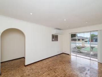 Cozy 5 Goolema Place, WANNEROO, WA 6065 House for Rent