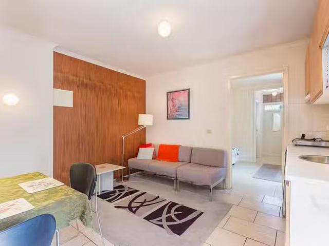 Charming 5 Gooreen Street, Reid, ACT 2612
