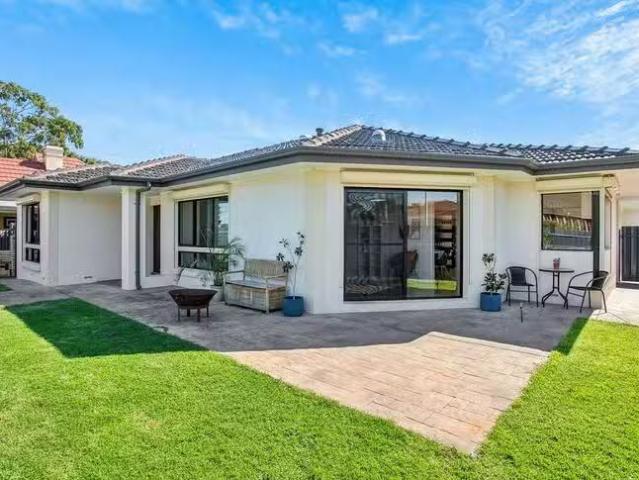 Just in! 5 St Georges Place, Alberton, SA 5014