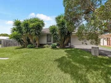 Just in! 5 Susannah Place, Ormiston, QLD 4160