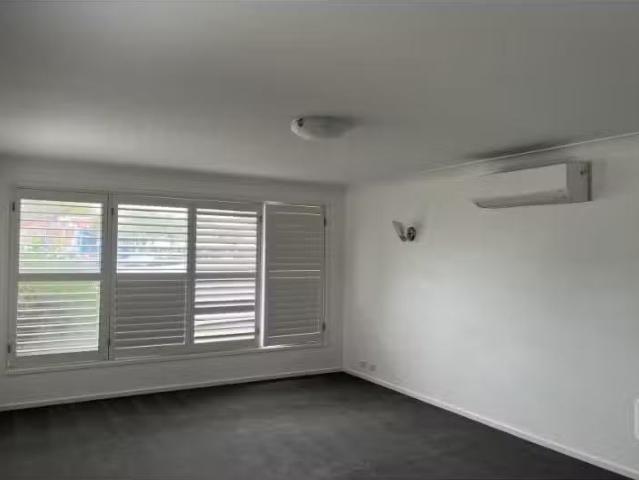 Rental! 5 Watkins Street, The Junction House for rent Listed.