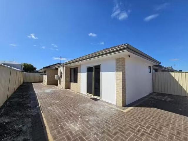 Cheap 5A Marginata Parkway, Canning Vale, WA 6155