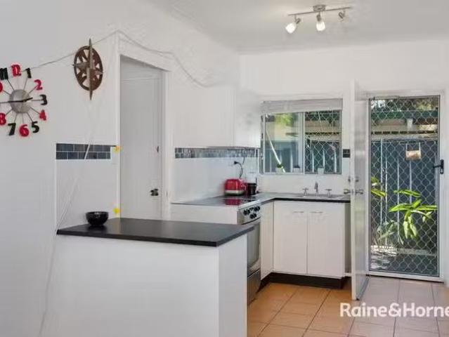Cheap 6/3 Boden Street, Yorkeys Knob, QLD 4878