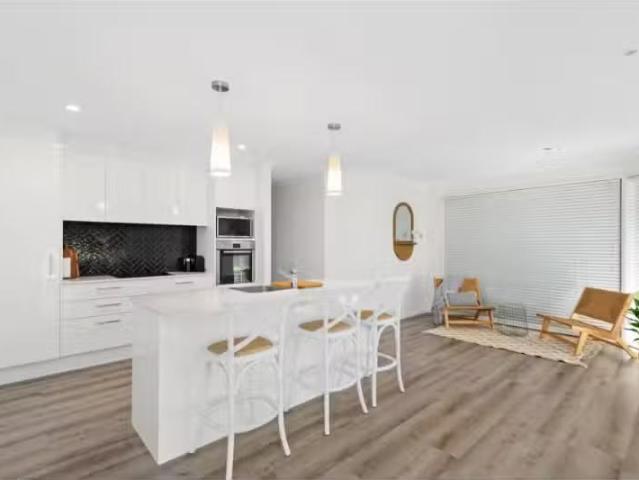 Unique 63 Spinnaker Way, CORLETTE House for rent Listed by Ph.