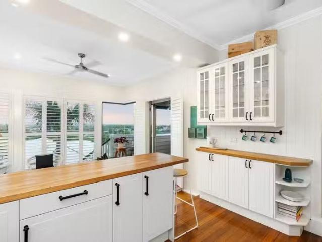 Rental! 60 Manly Road, MANLY WEST, QLD 4179 House for Rent