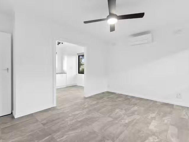 Nice 6/194 Aberdeen Street, Geelong West, VIC 3218