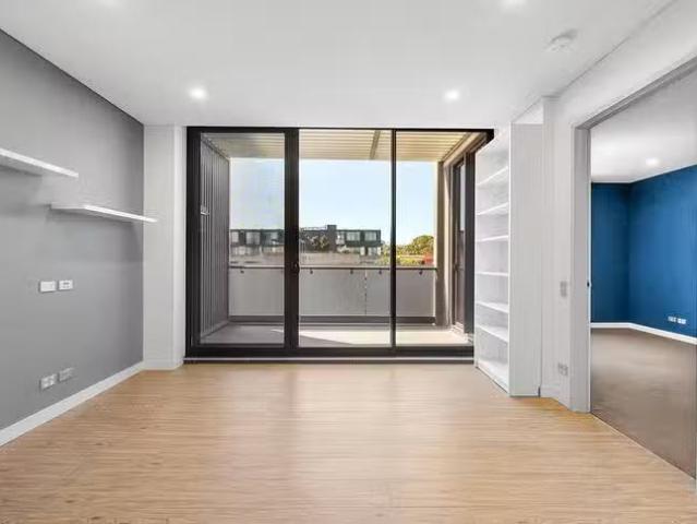 Unique 619/347 George Street, Waterloo, NSW 2017