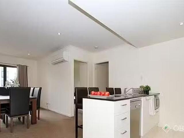 Rental! 62/21 Trickey Avenue, Sydenham, VIC 3037