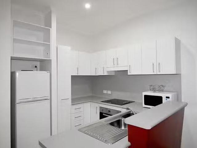 Unique 6/24 Kent Street, West Gladstone, QLD 4680