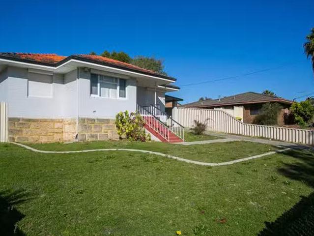 New 62 Girrawheen Avenue, Girrawheen, WA 6064
