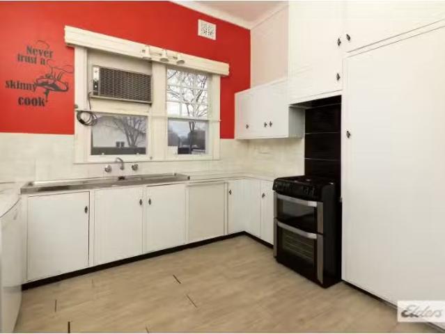 For Rent! 630 Kiewa Street, Albury House for rent Listed by J.