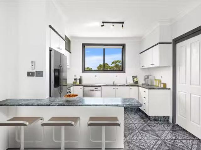 Just in! 6/39 Daisy Street, Fairy Meadow Apartment for rent L.