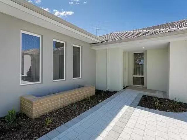 Unique 67B Frederick Road, Hamilton Hill, WA 6163
