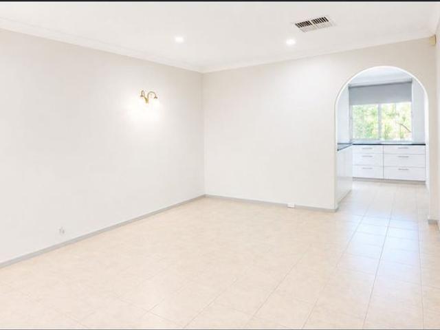 FOR RENT $650 PER WEEK
