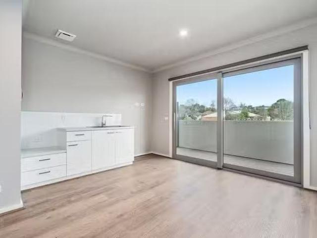 Just in! 6/5 Dingle Avenue, Frankston, VIC 3199
