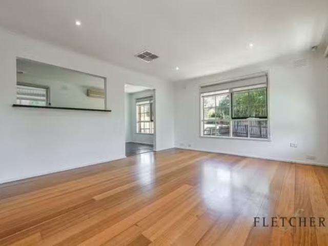 Unique 65 Oban Rd, Ringwood VIC 3134 House For Lease