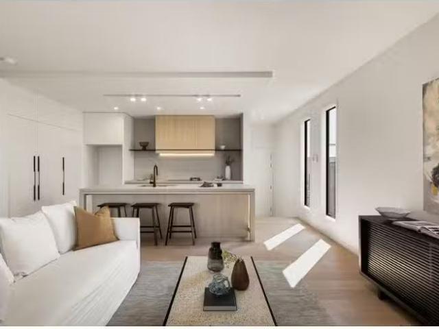 Nice 66/100 Champions Crescent, Brookwater, QLD 4300