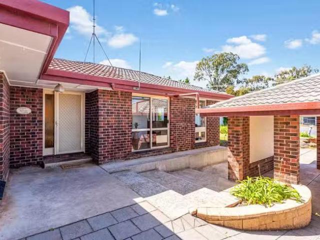 Deal! 66 Target Hill Road, Salisbury Heights, SA 5109