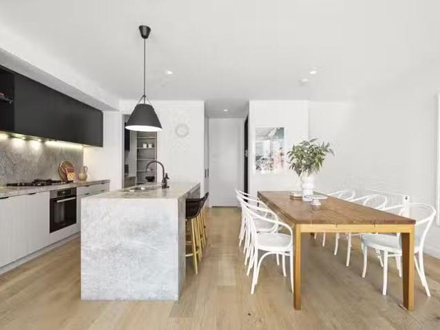 For Rent! 66 Dutton Lane, Ascot Vale, VIC 3032