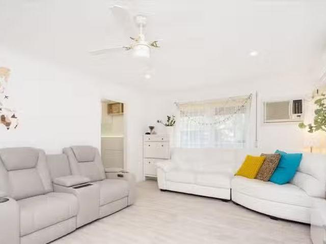 Unique 66 Pratt Avenue, POORAKA, SA 5095 House for Rent