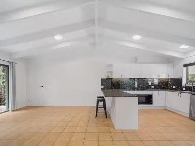 Cheap 672 Nicklin Way, Wurtulla, QLD 4575