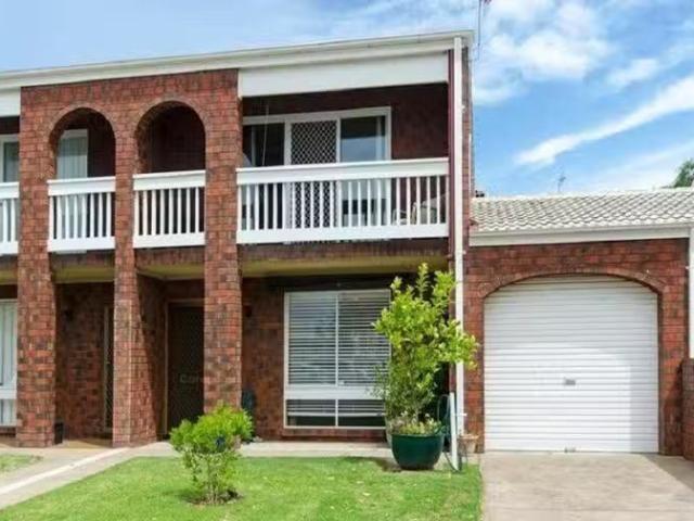 For Rent! 6/8 Newland Street, Victor Harbor, SA 5211