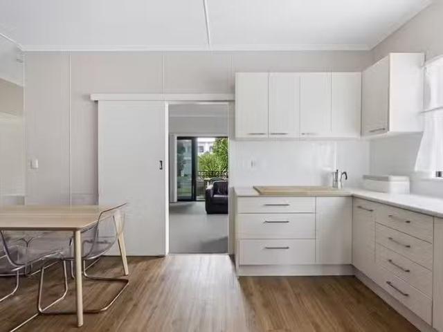 Just in! 68 Petrel Avenue, Mermaid Beach, QLD 4218