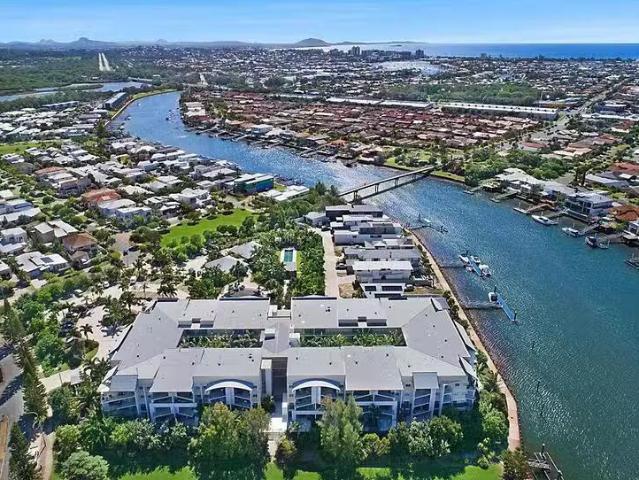 Nice 69/57 Grand Parade, Parrearra, QLD 4575