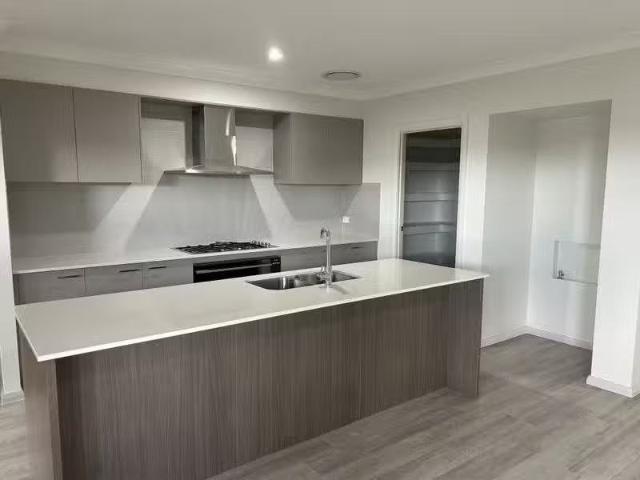 Cheap 6 Buttercup Lane, Raymond Terrace House for rent Listed.