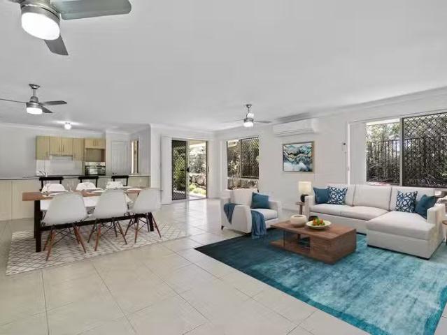 Cozy 6 Basinghall Place, BERRINBA, QLD 4117 House for Rent