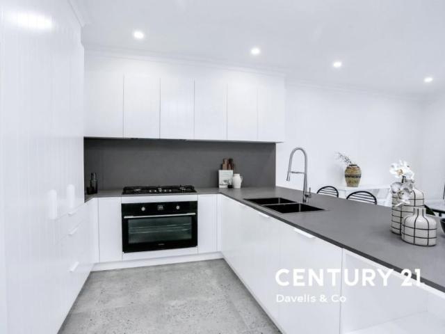For Rent 6 Bedroom House Colebee, NSW DS104897097