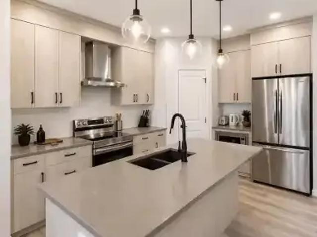For Rent 6 Bedroom House Calgary AB DS105526141