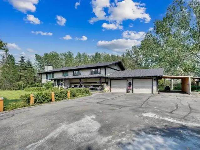 For Rent 6 Bedroom House Chestermere AB DS103840252