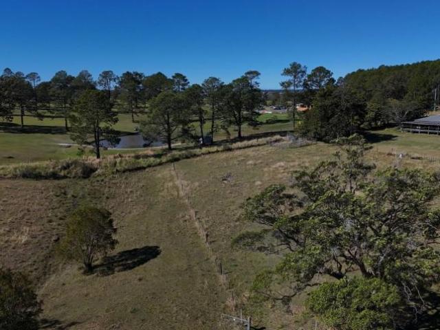 For Rent 6 Bedroom House Frederickton NSW DS104960764